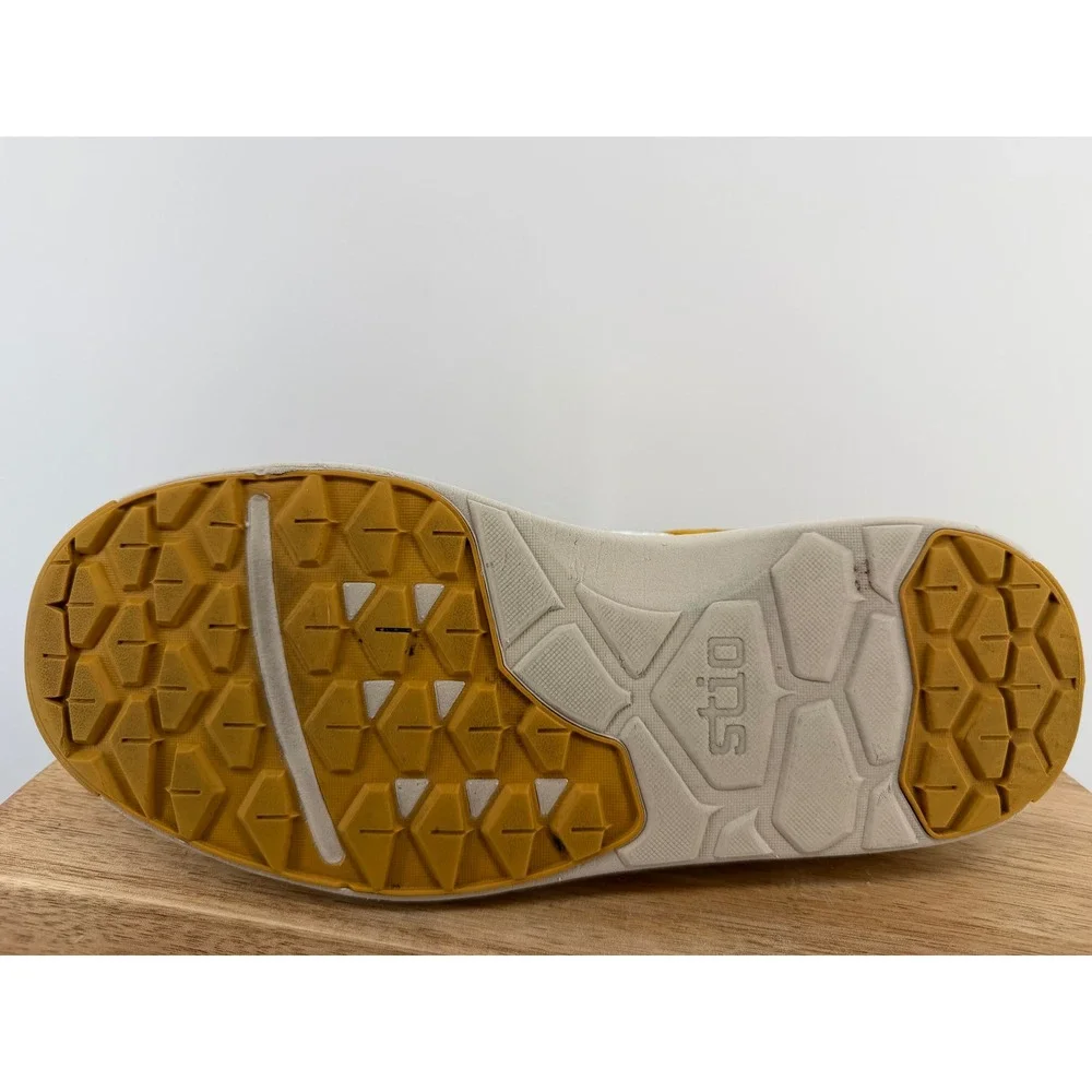 Stio Colter Low Women's Mustard Yellow White Mesh Bungee Sneakers Size‎ 8.5